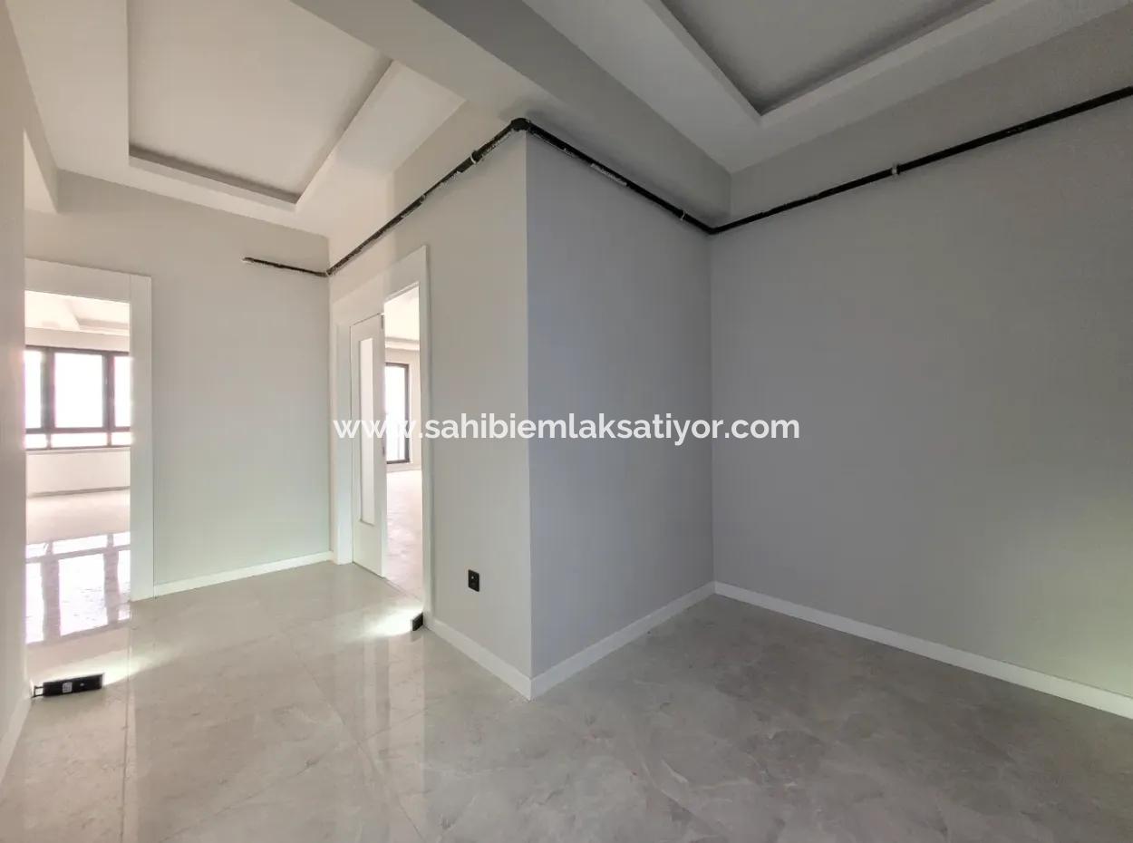 Suitable For Citizenship Luxury 200 M² Apartment For Sale On An Intermediate Floor With Park View In Bahçelievler Neighborhood, Gölbaşı, Ankara,