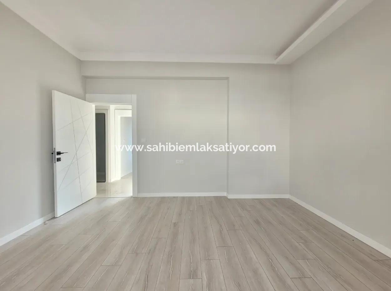 Suitable For Citizenship Luxury 200 M² Apartment For Sale On An Intermediate Floor With Park View In Bahçelievler Neighborhood, Gölbaşı, Ankara,