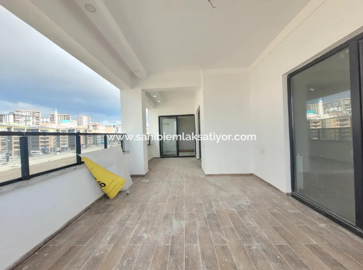 Suitable For Citizenship Luxury 200 M² Apartment For Sale On An Intermediate Floor With Park View In Bahçelievler Neighborhood, Gölbaşı, Ankara,