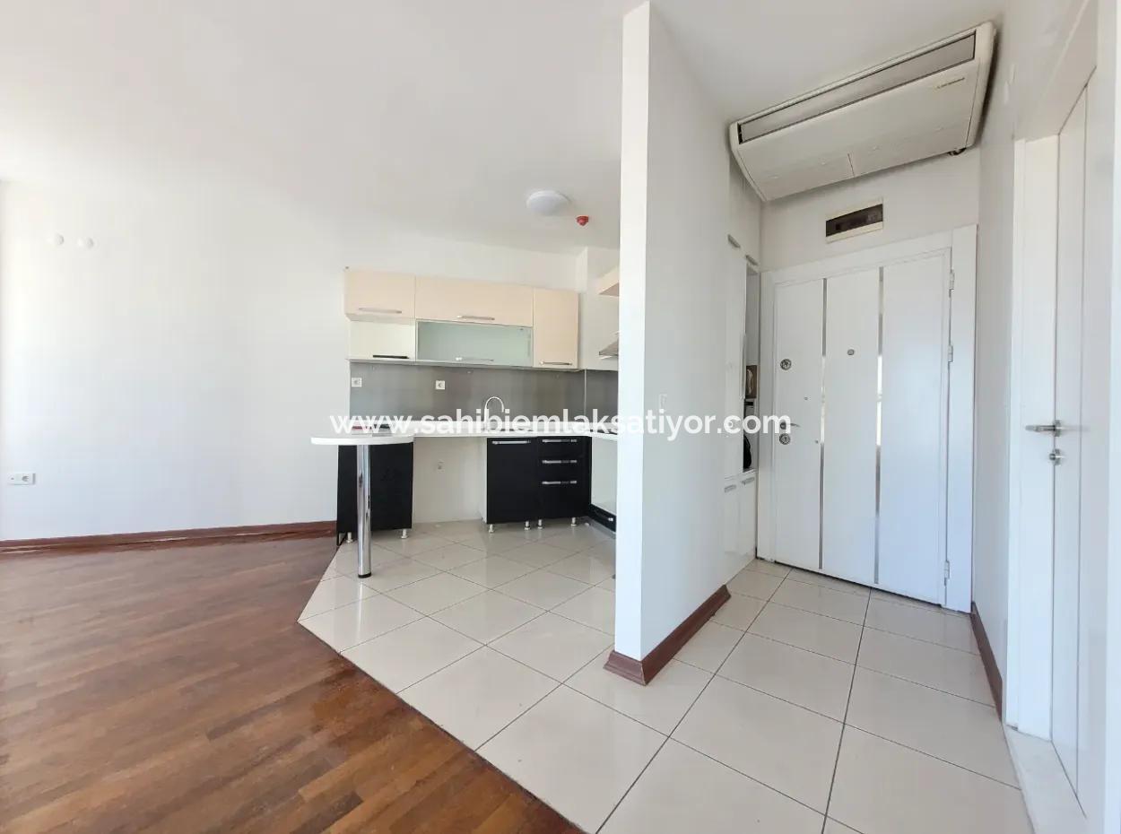 Suit Tower For Sale 53 M² 1+1 Konutkent Neighborhood Çankaya Ankara Near Başkent University