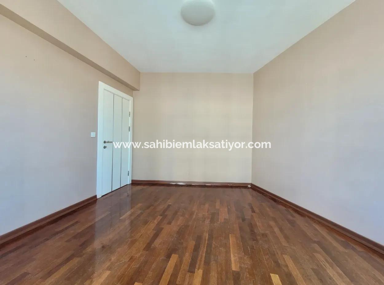 Suit Tower For Sale 53 M² 1+1 Konutkent Neighborhood Çankaya Ankara Near Başkent University