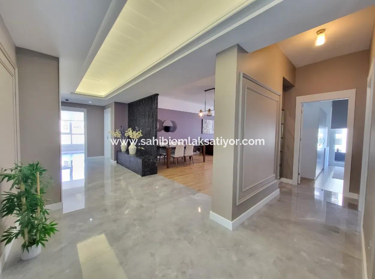 Taşpinar Mah. Faras Panora Luxury Built Flat For Sale 4,5+1 7Th Floor Apartment Gölbaşi Ankara