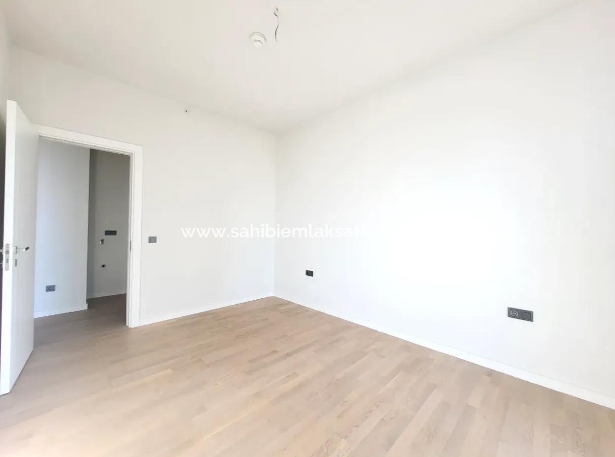 For Rent Beytepe İncek Bulvar Loft For Sale 1+1 45 M² 18Th Floor Flat