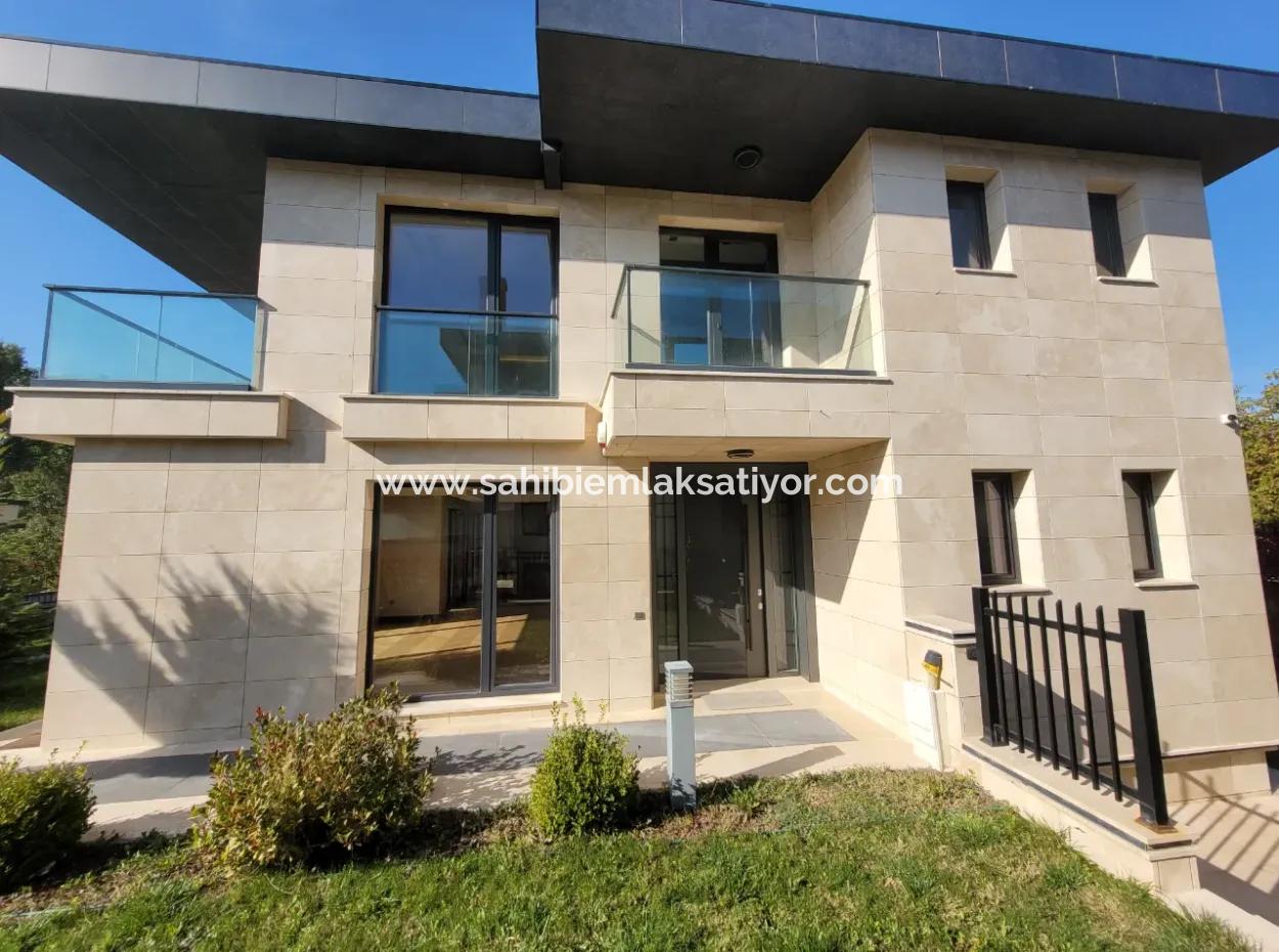 Luxury Duplex Villa On Land In İncek 750 M 4+2 İncek Mahallesi Gölbaşı Ankara Turkey