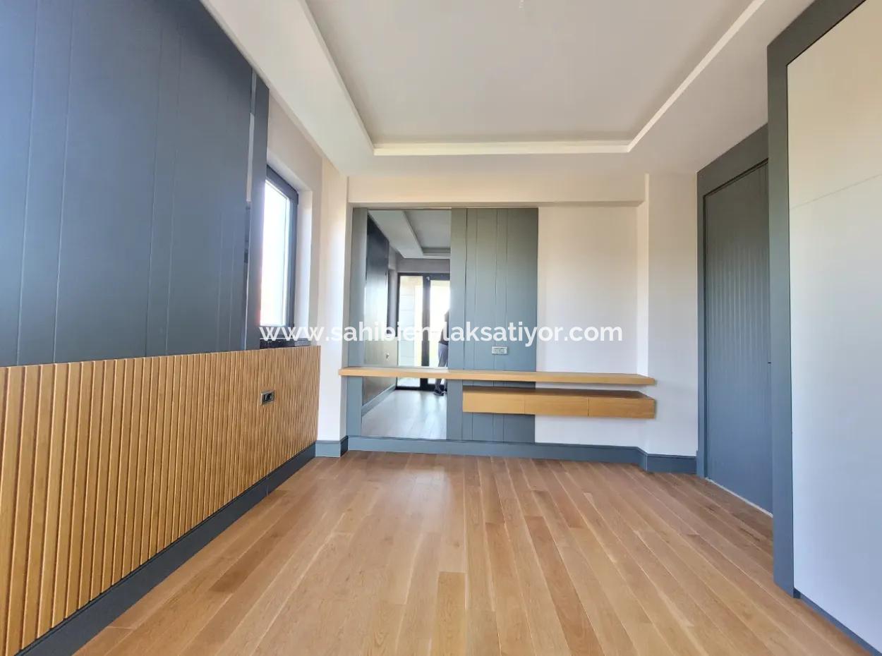 Luxury Duplex Villa For Sale On 730 M² Plot In İncek 4+2 İncek Mahallesi Gölbaşı Ankara Turkey