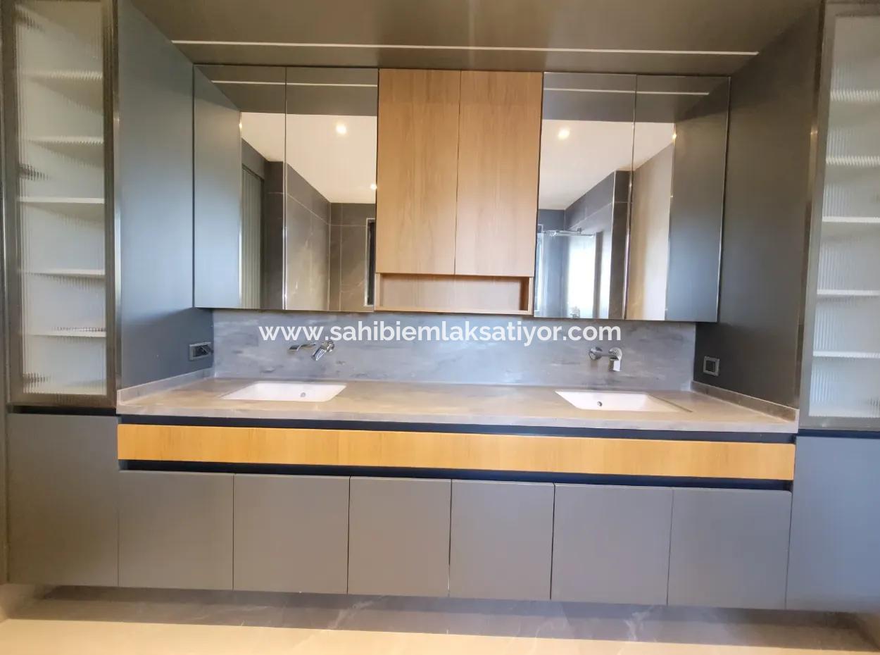 Luxury Duplex Villa For Sale On 730 M² Plot In İncek 4+2 İncek Mahallesi Gölbaşı Ankara Turkey