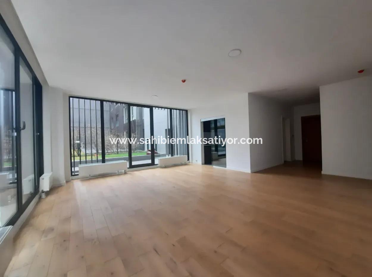 Fantastic 3,5+1 Apartment With Luxury Amenities In Gölbaşı - Ankara -Turkey