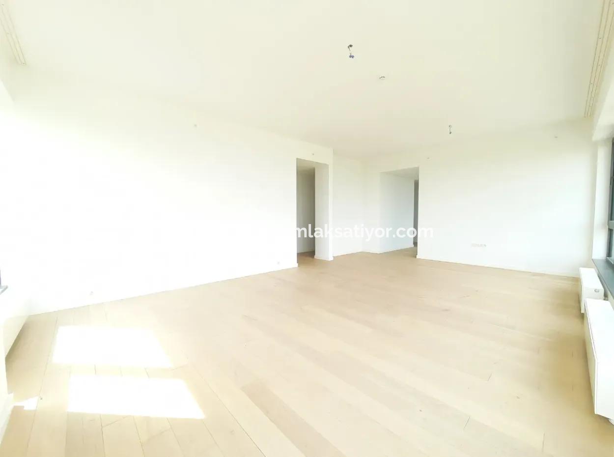 Fantastic 5,5+1 Apartment With Luxury Amenities In Gölbaşı / Ankara / Turkey