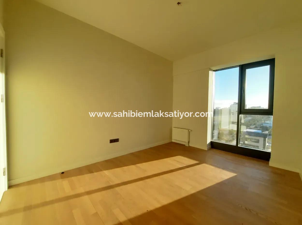 3+1 130 M² 2Nd Floor Mogan View Apartment For Sale In Beytepe İncek Bulvar Loft Complex