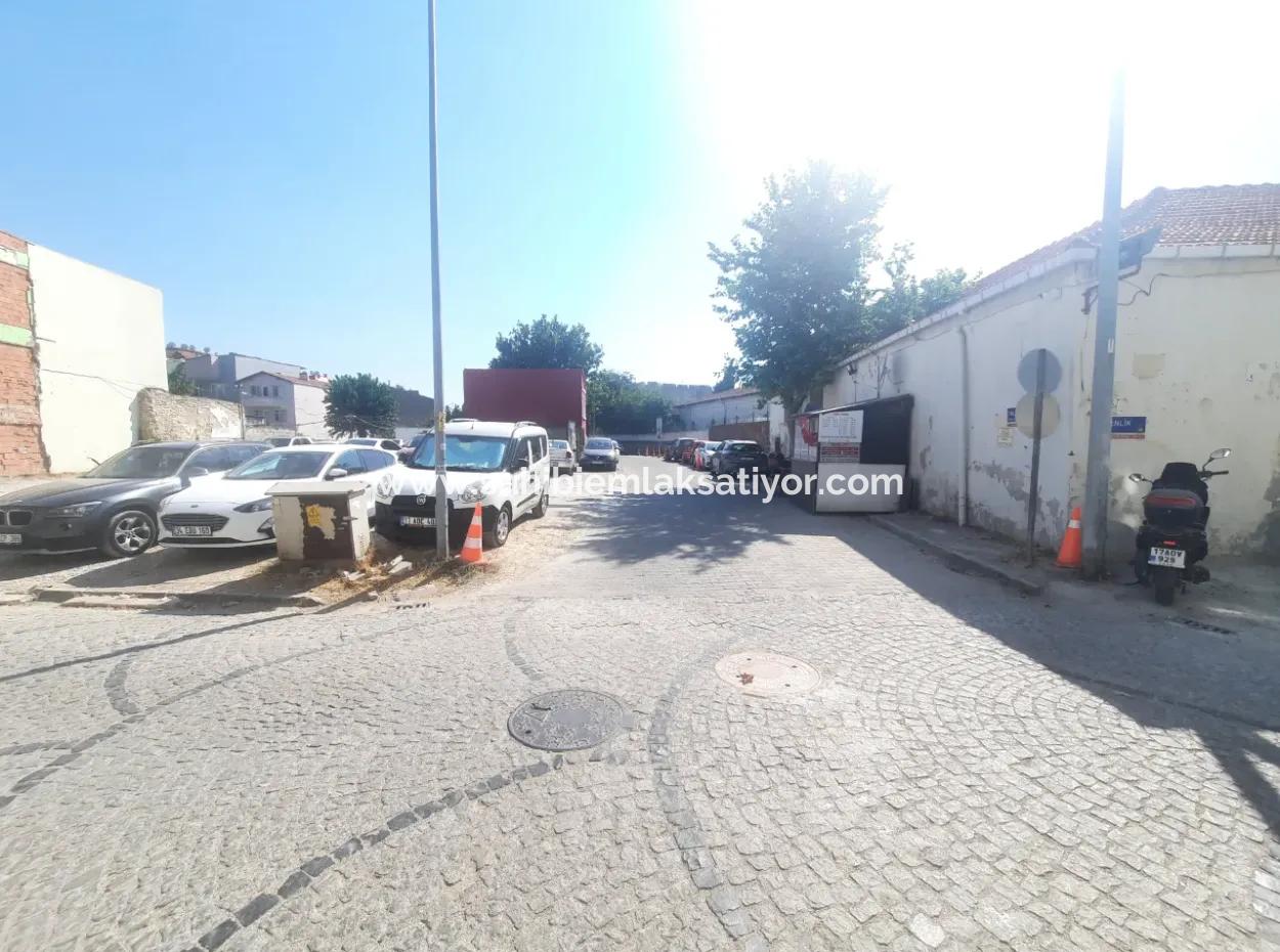 40 M² Chimney Shop For Rent In Çanakkale Bazaar
