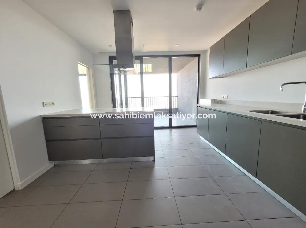 Fantastic 5.5+1 Apartment With Luxury Amenities In Gölbaşı / Ankara / Turkey