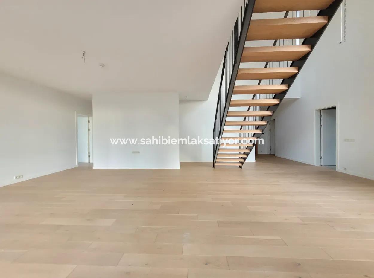 Fantastic 5.5+1 Duplex Apartment With Luxury Amenities In Gölbaşı - Ankara -Turkey