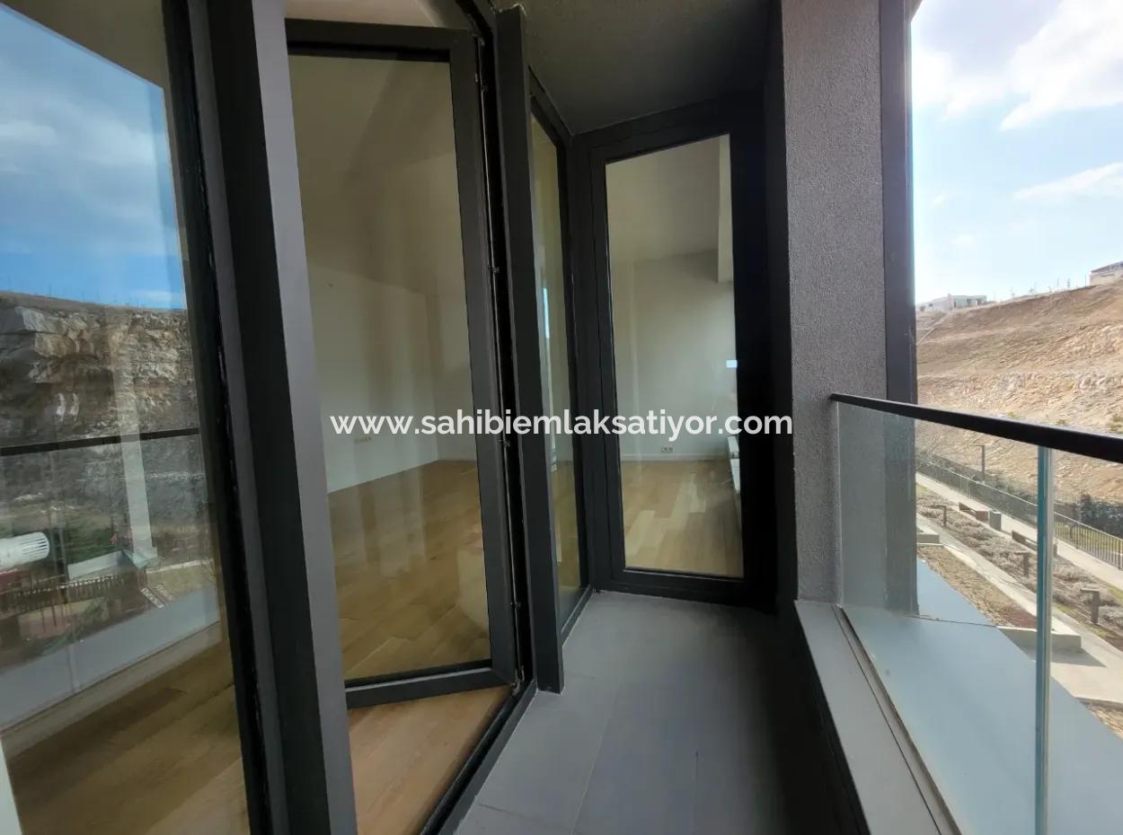 Fantastic 2+1 Duplex Apartment With Luxury Amenities In Gölbaşı - Ankara -Turkey