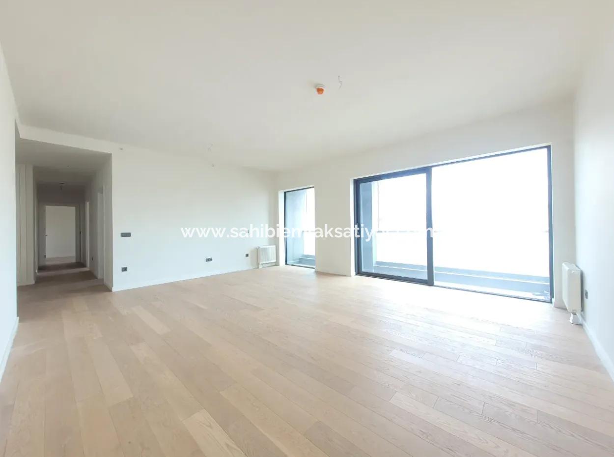 110 M2 2+1 6St Floor Tenantless Apartment For Sale In Beytepe İncek Bulvar Loft Complex