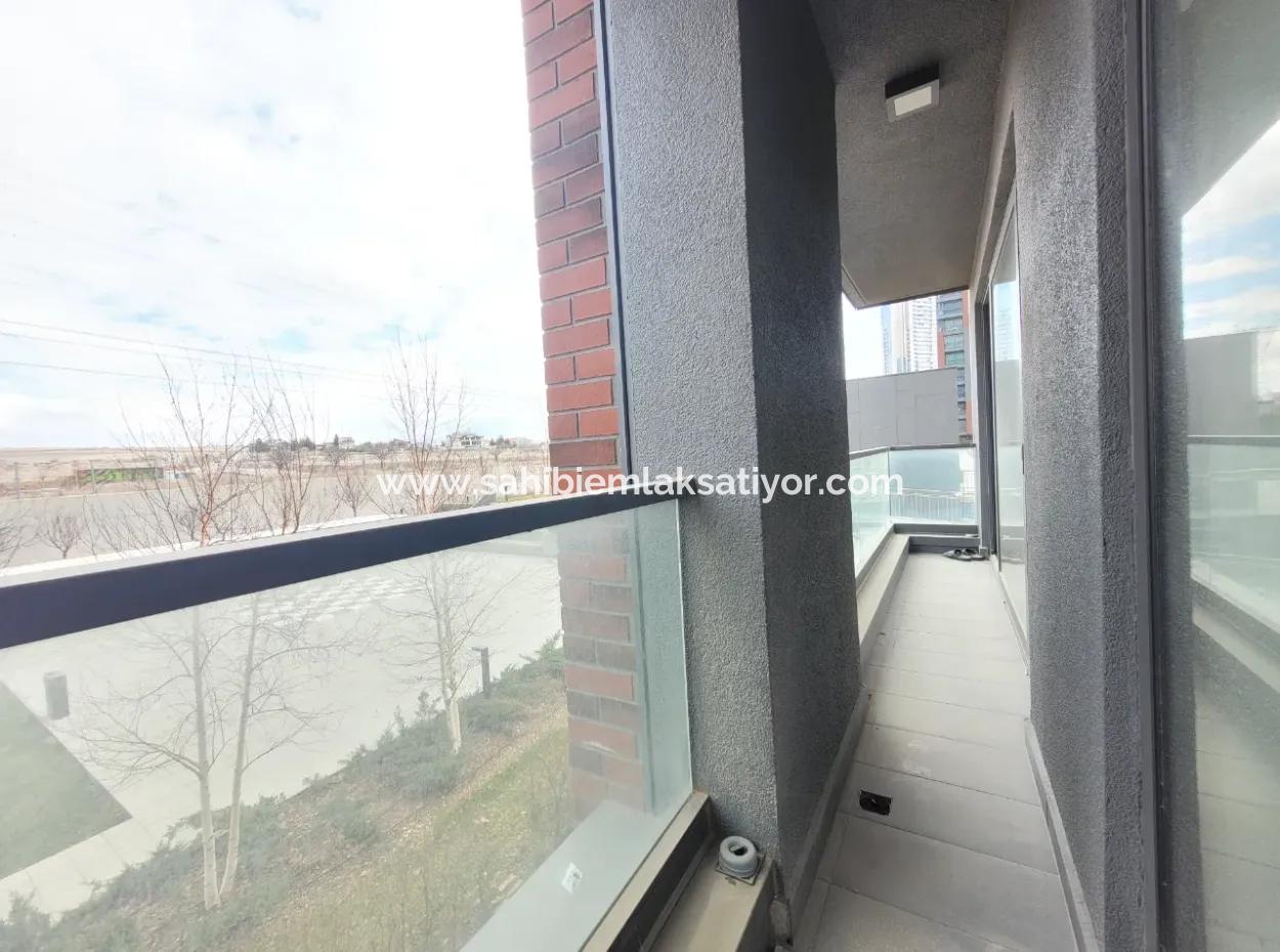 110 M2 2+1 6St Floor Tenantless Apartment For Sale In Beytepe İncek Bulvar Loft Complex