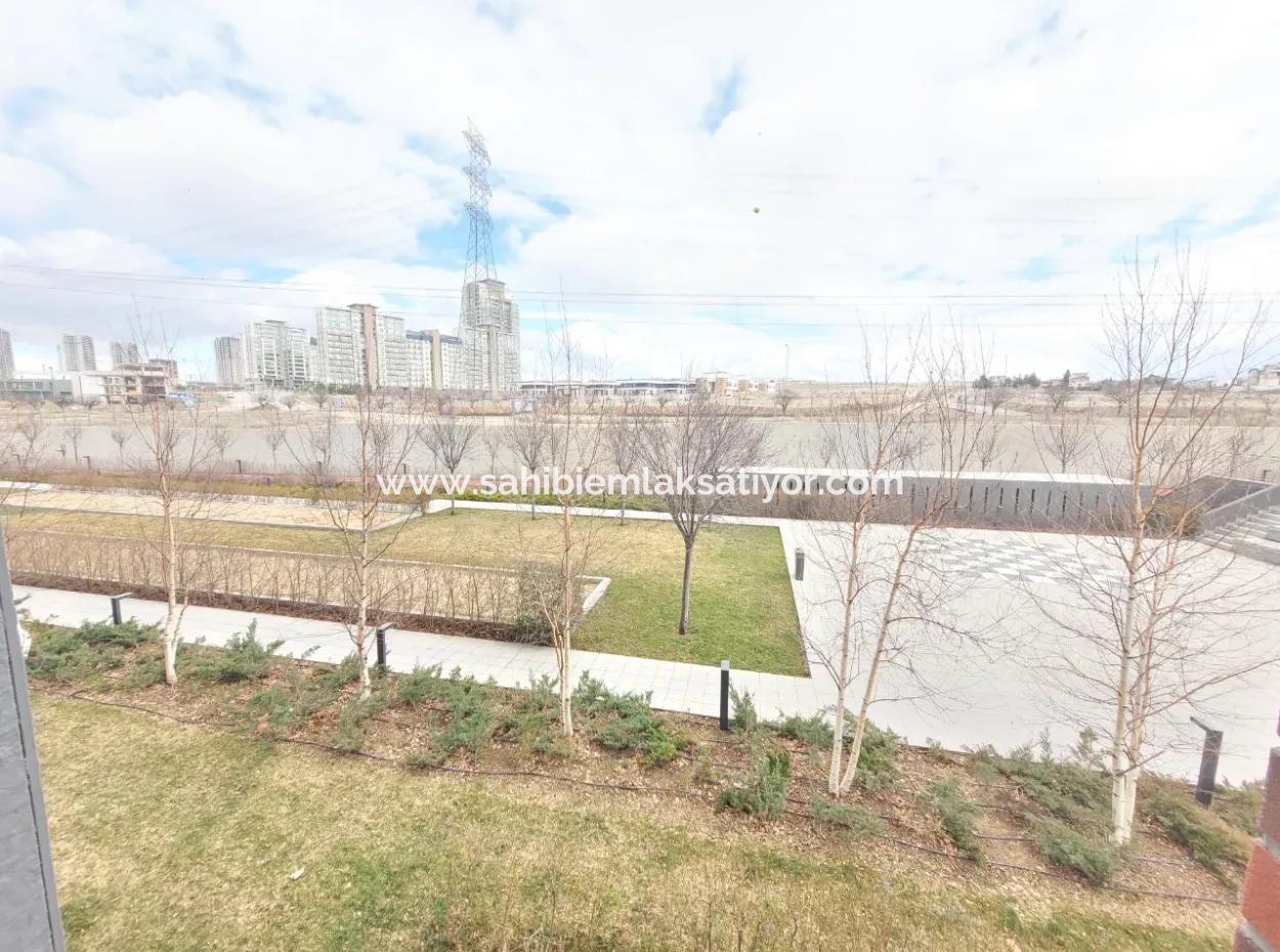 110 M2 2+1 6St Floor Tenantless Apartment For Sale In Beytepe İncek Bulvar Loft Complex