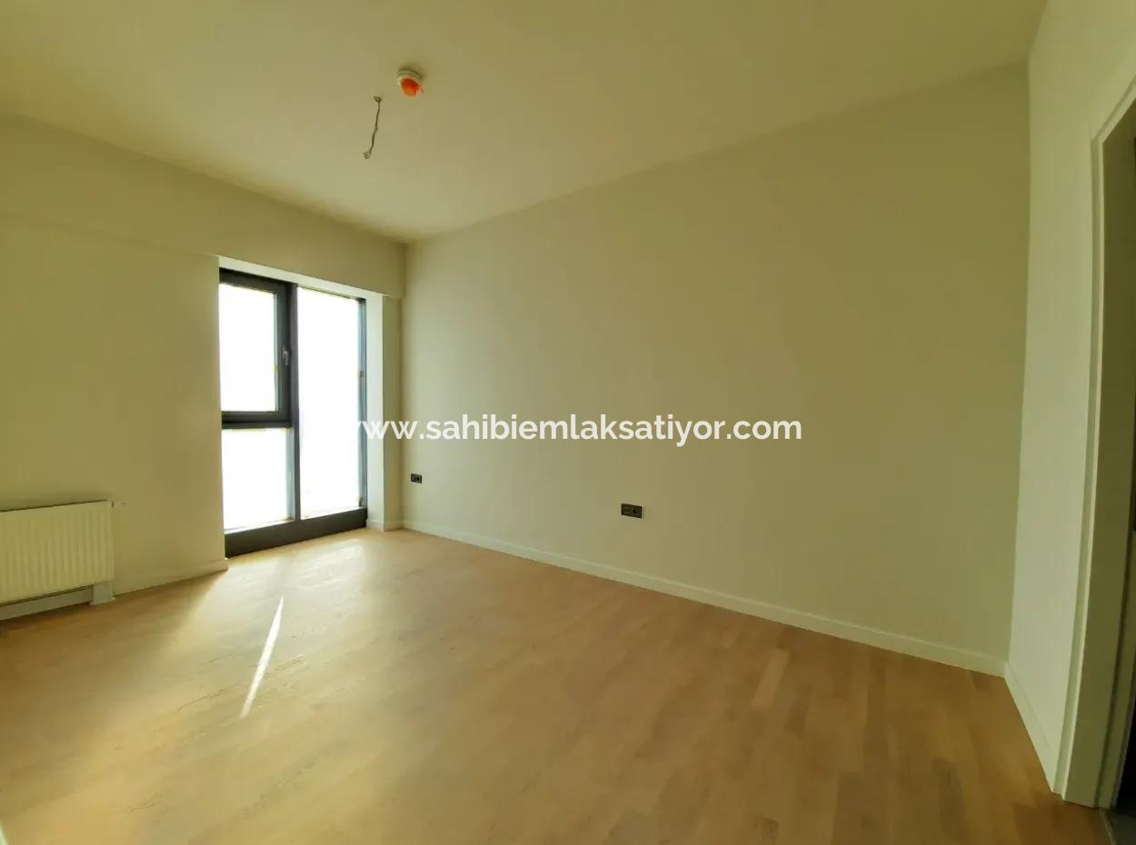 2+1 68 M² 20Th Floor Apartment For Sale In Beytepe İncek Bulvar Loft Complex