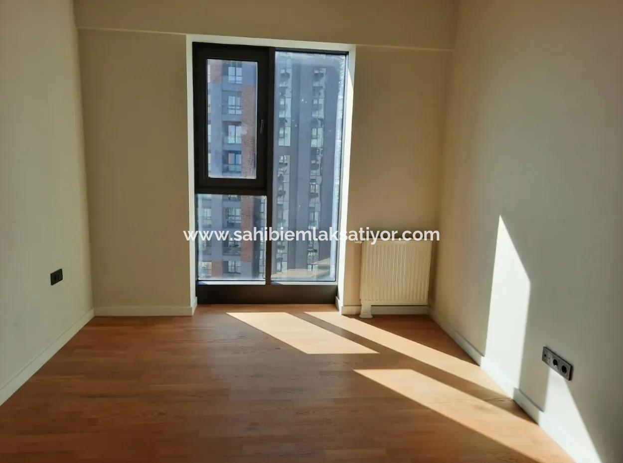 Beytepe İncek Bulvar Loft For Sale 1+1 46 M² 4Th Floor South Front Apartment