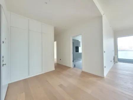 110 M2 2+1 2St Floor Tenantless Apartment For Sale In Beytepe İncek Bulvar Loft Complex