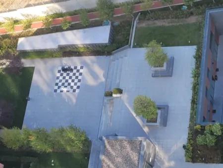 Beytepe İncek Bulvar Loft For Sale 1+1 46 M² 9Th Floor Lake View Flat