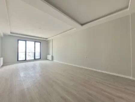 Suitable For Citizenship Luxury 200 M² Apartment For Sale On An Intermediate Floor With Park View In Bahçelievler Neighborhood, Gölbaşı, Ankara,