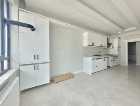 Suitable For Citizenship Luxury 200 M² Apartment For Sale On An Intermediate Floor With Park View In Bahçelievler Neighborhood, Gölbaşı, Ankara,