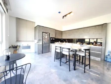 Taşpinar Mah. Faras Panora Luxury Built Flat For Sale 4,5+1 7Th Floor Apartment Gölbaşi Ankara