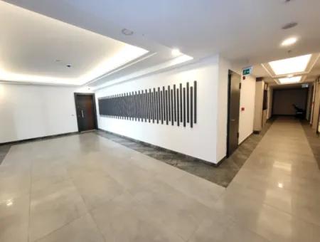 Taşpinar Mah. Faras Panora Luxury Built Flat For Sale 4,5+1 7Th Floor Apartment Gölbaşi Ankara