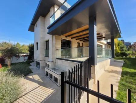 Luxury Duplex Villa On Land In İncek 750 M 4+2 İncek Mahallesi Gölbaşı Ankara Turkey