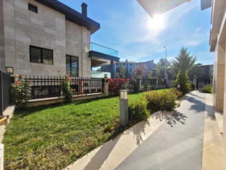 Luxury Duplex Villa On Land In İncek 750 M 4+2 İncek Mahallesi Gölbaşı Ankara Turkey