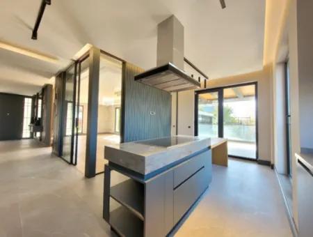Luxury Duplex Villa On Land In İncek 750 M 4+2 İncek Mahallesi Gölbaşı Ankara Turkey