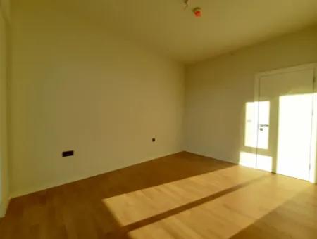 3+1 130 M² 17Rd Floor South Facing Apartment For Sale In Beytepe İncek Bulvar Loft Complex