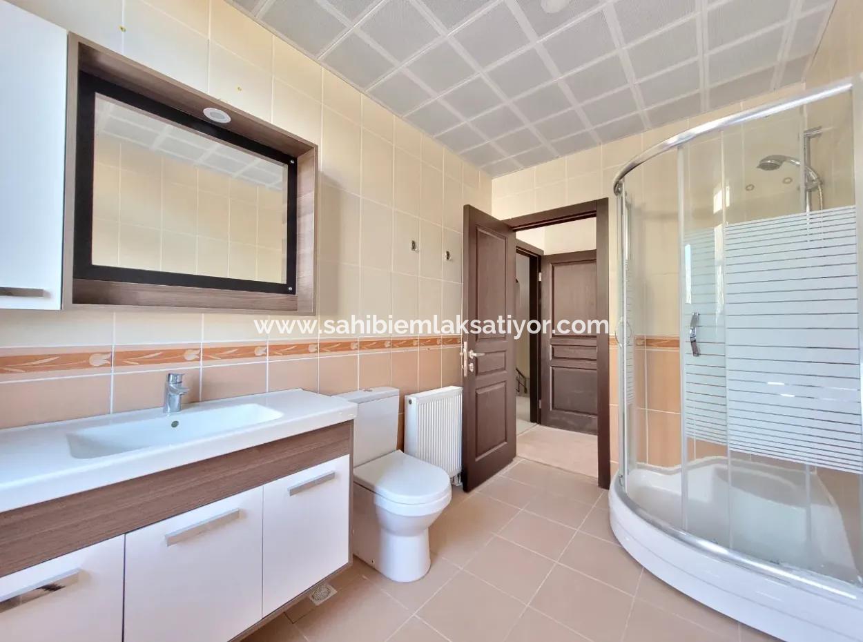 Bilkent 3 Ufuk Sitesi Yanında Caner Sitesinde Kiralık Lüks 6+2 Villa