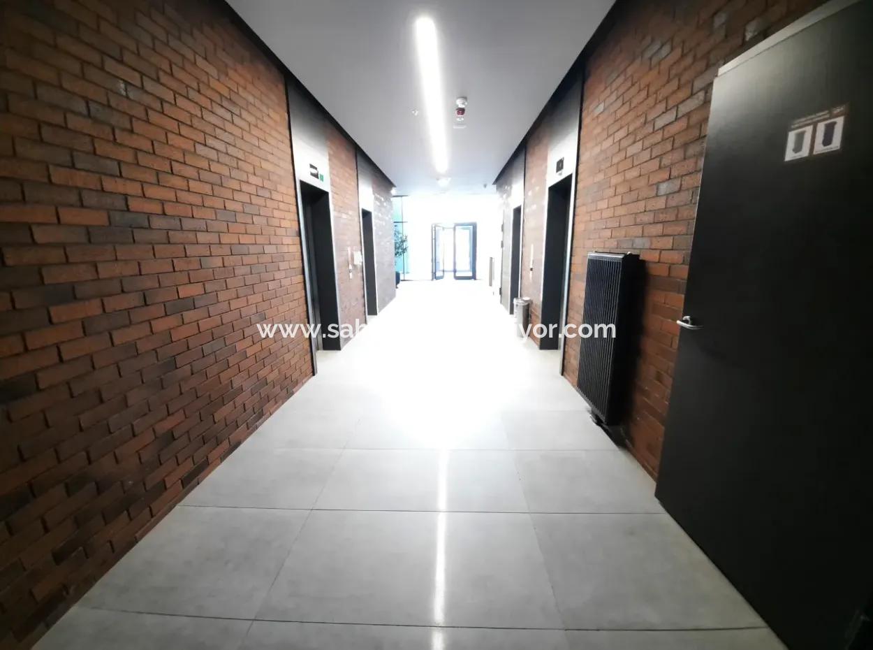 Beytepe İncek Bulvar Loft  Satılık 3+1 110 M² 14.Kat Güney Cephe Daire