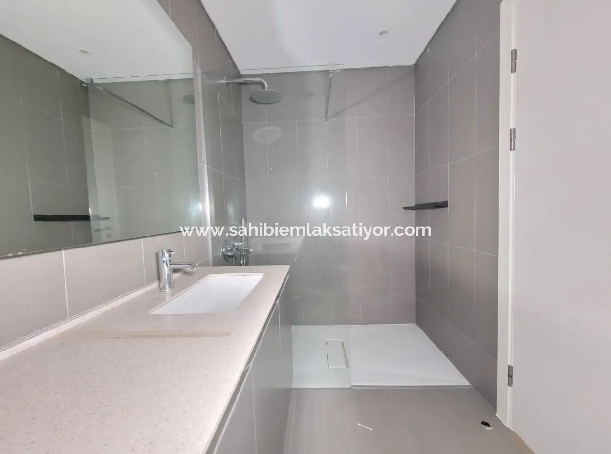 İncek Loft Satılık  5.5+1 Dubleks  Peyzaj Manzaralı 4.Kat Kiracısız Daire