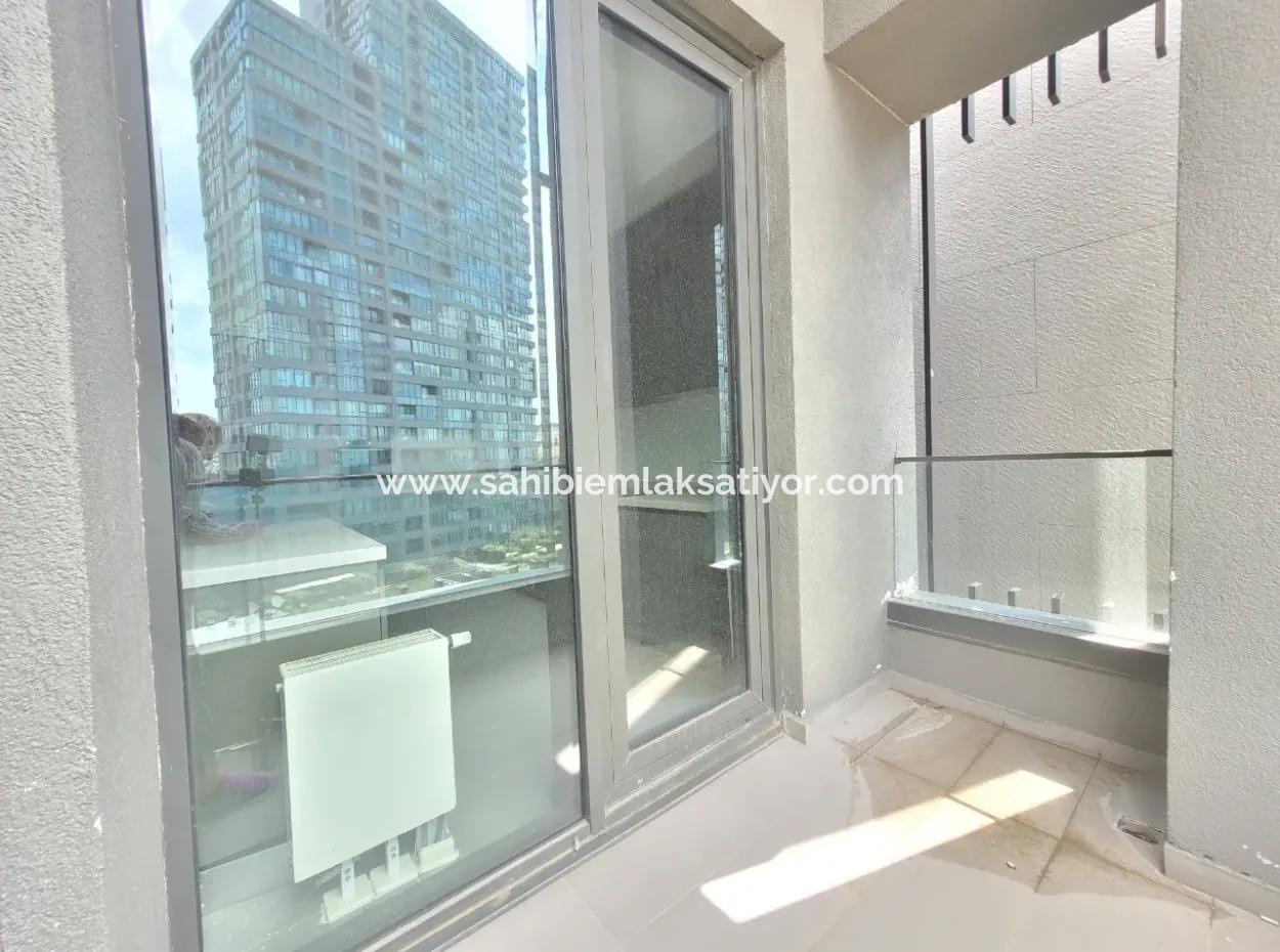 İncek Loft Satılık  5,5+1 Dubleks Peysaj Manzaralı 5.Kat Kiracısız Daire