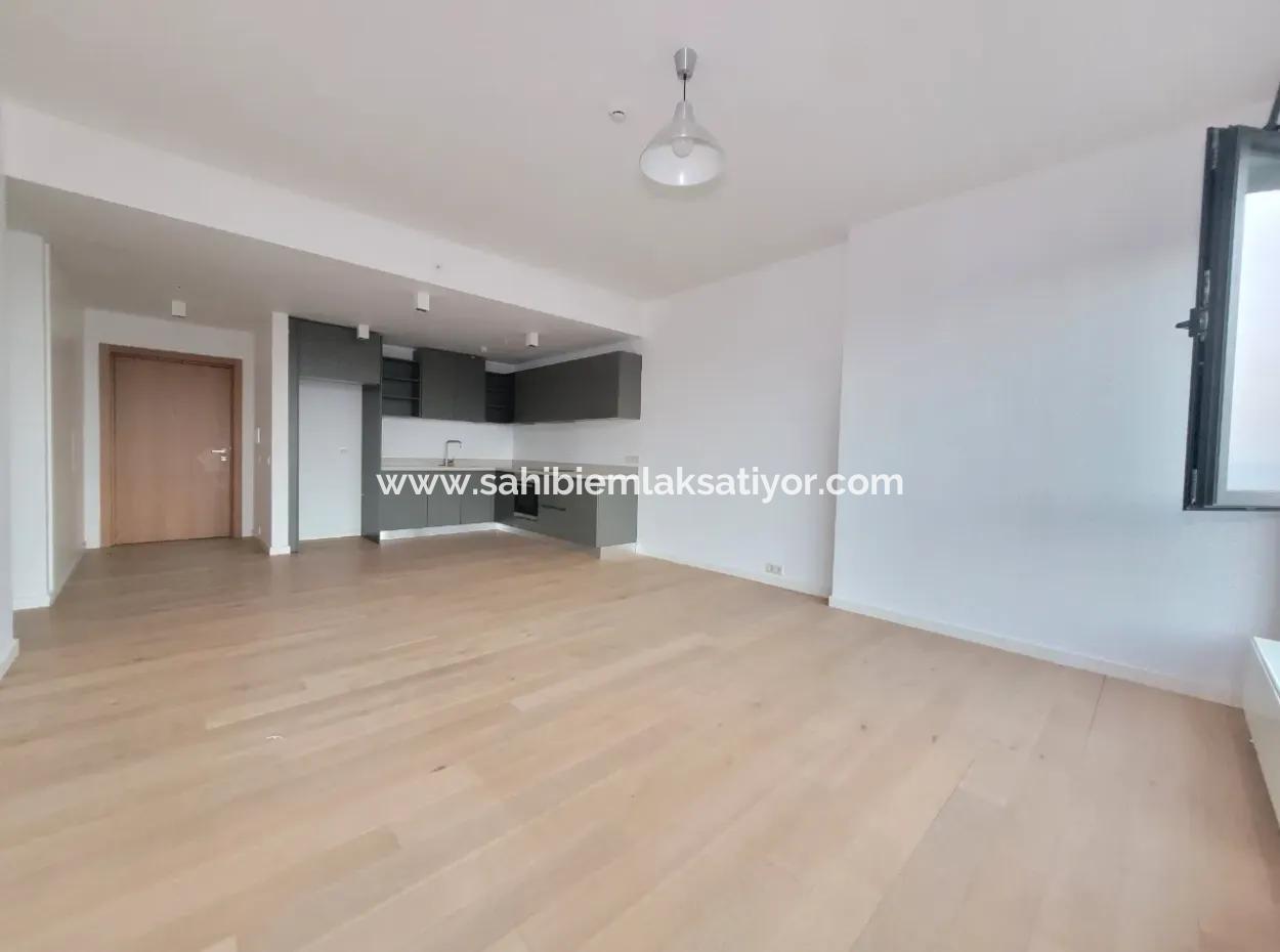 İncek Loft  Kiralık 2+1 85 M² 6.Kat Mogan Cephe Daire