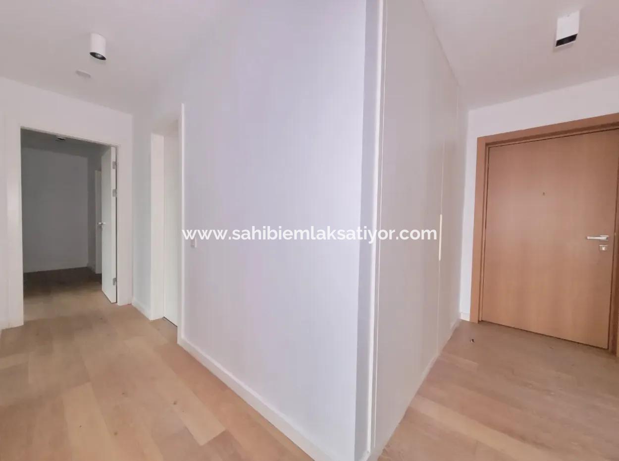 İncek Loft  Kiralık 2+1 85 M² 4.Kat Mogan Cephe Daire