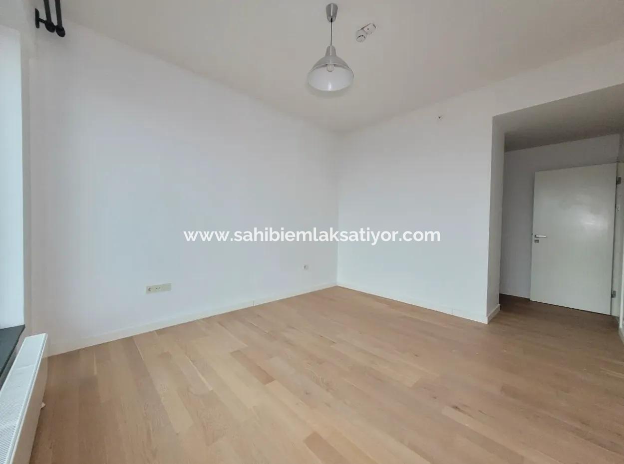 İncek Loft  Kiralık 2+1 85 M² 6.Kat Mogan Cephe Daire