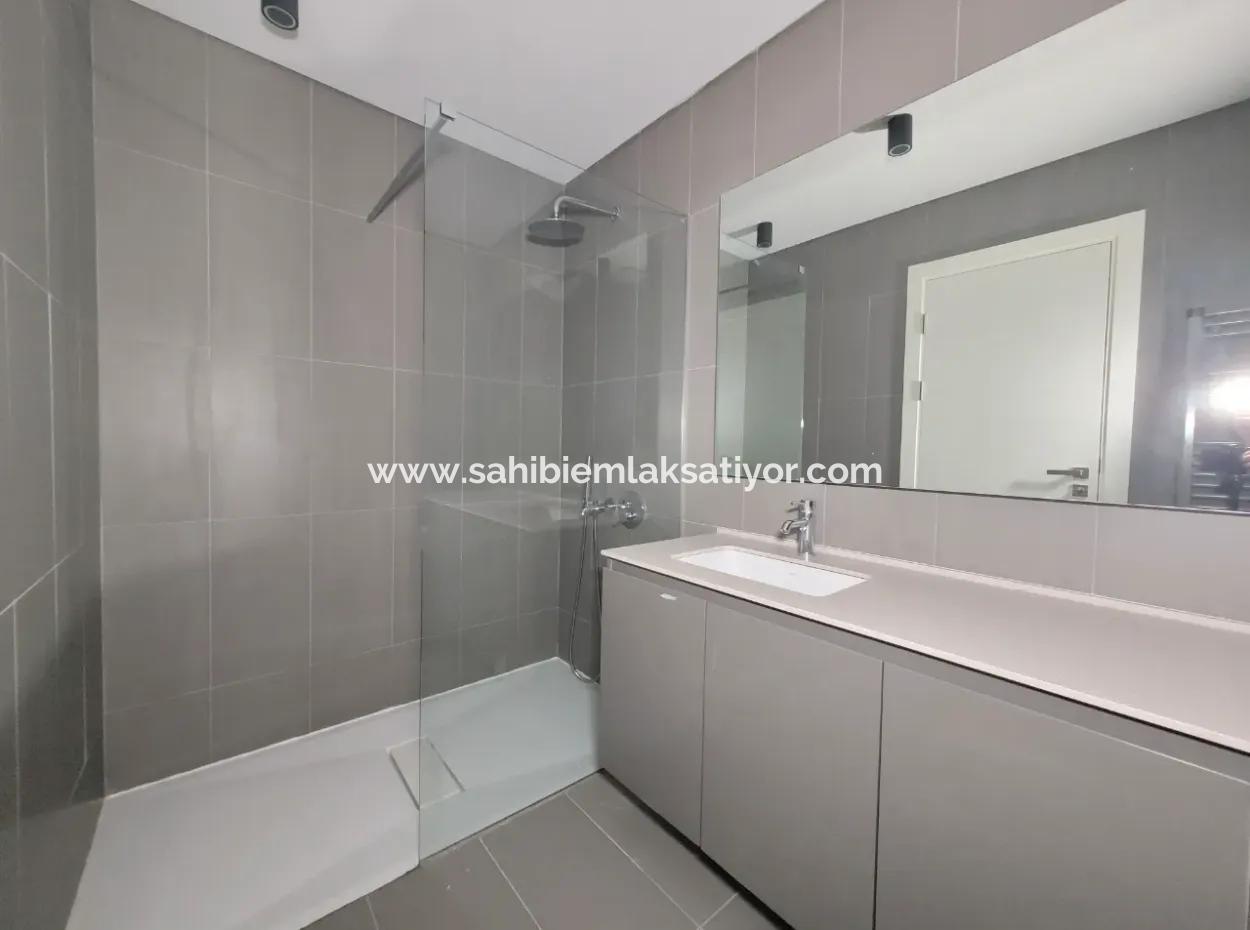 İncek Loft  Kiralık 2+1 85 M² 4.Kat Mogan Cephe Daire