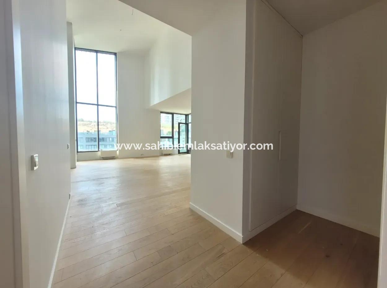 İncek Loft Satılık 5,5+1 Dubleks Peysaj Manzaralı Kiracısız Daire