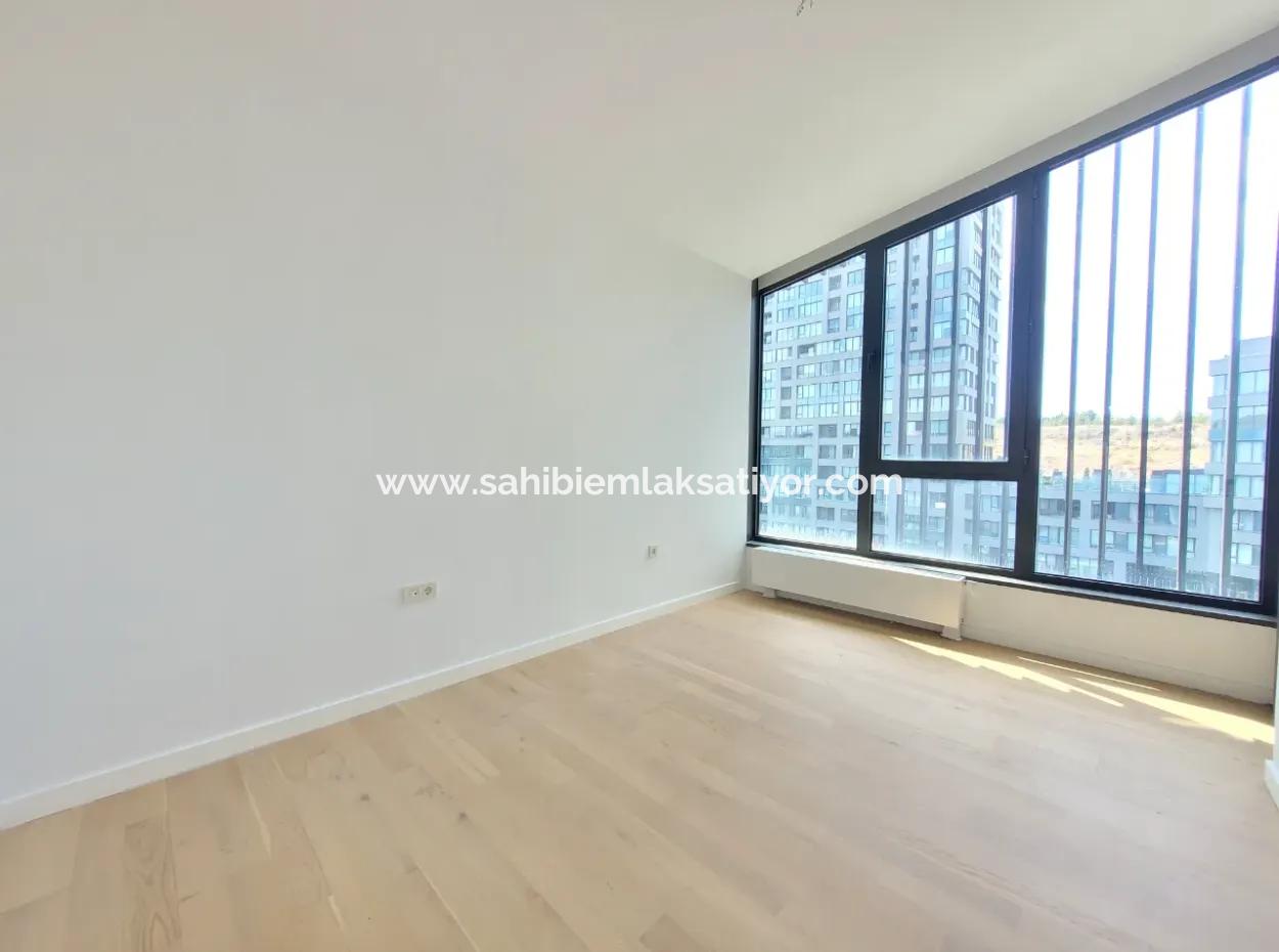İncek Loft Satılık 5,5+1 Dubleks Peysaj Manzaralı Kiracısız Daire