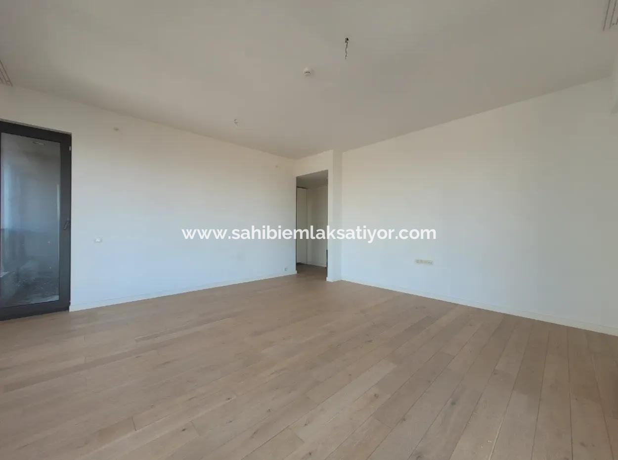 İncek Loft Kiralık 3+1 Şehir Manzaralı 19.Kat Daire