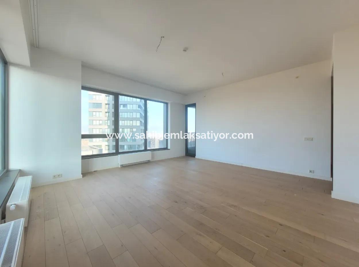 İncek Loft Kiralık 3+1 Şehir Manzaralı 10.Kat Daire