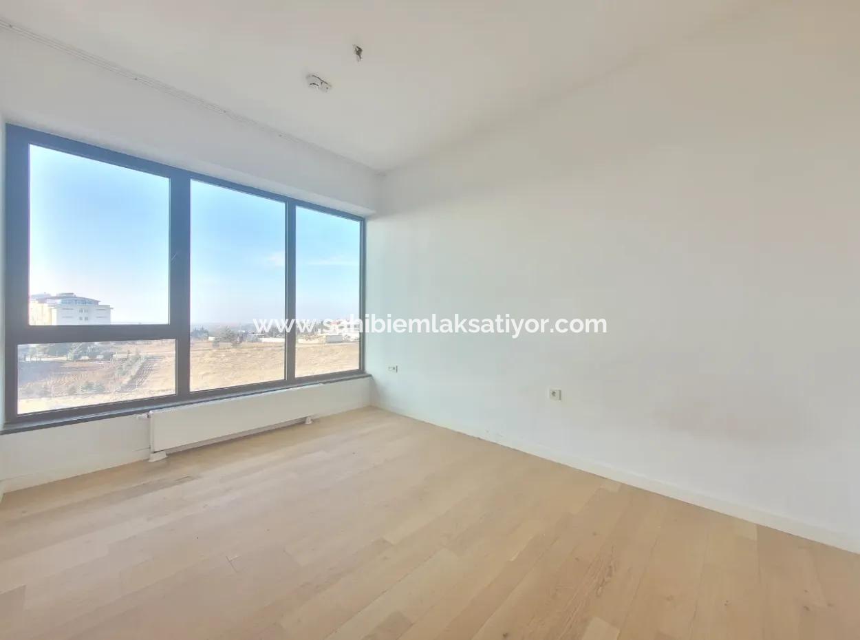 İncek Loft Kiralık 3+1 Şehir Manzaralı 19.Kat Daire