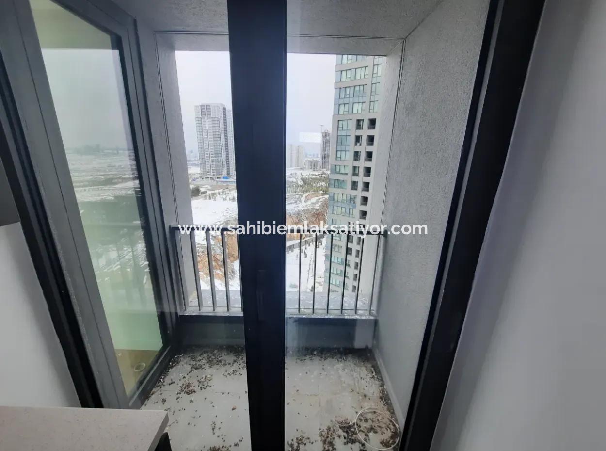 İncek Loft Kiralık 3+1 Şehir Manzaralı 10.Kat Daire