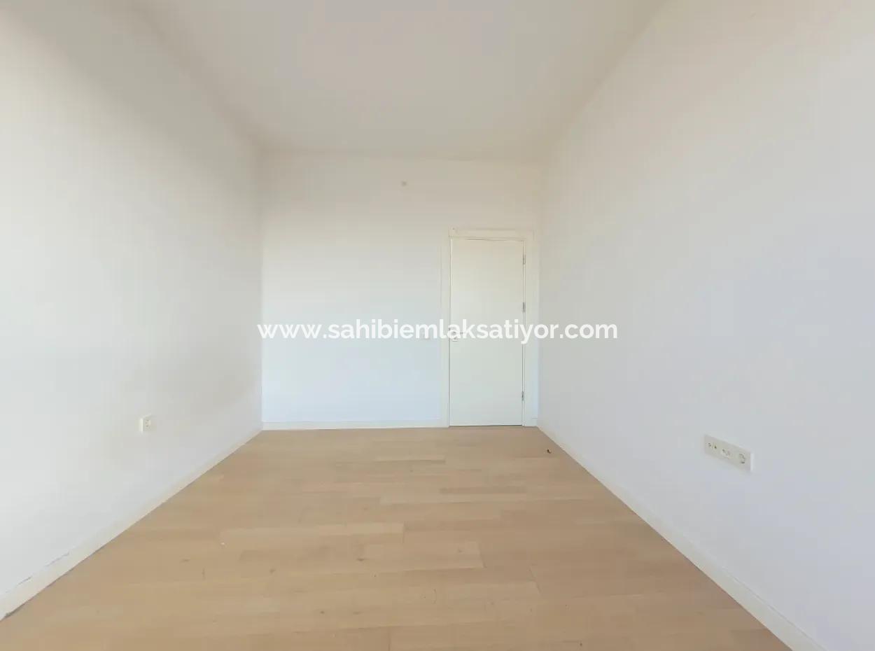 Boş İncek Loft Satılk 3+1 Şehir Manzaralı 10.Kat Daire