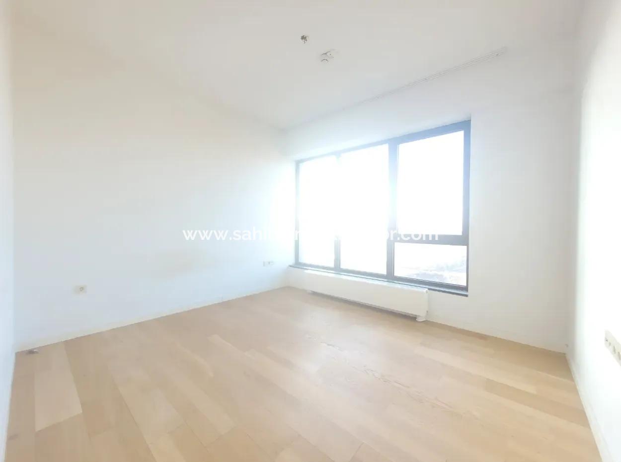 Boş İncek Loft Satılk 3+1 Şehir Manzaralı 10.Kat Daire