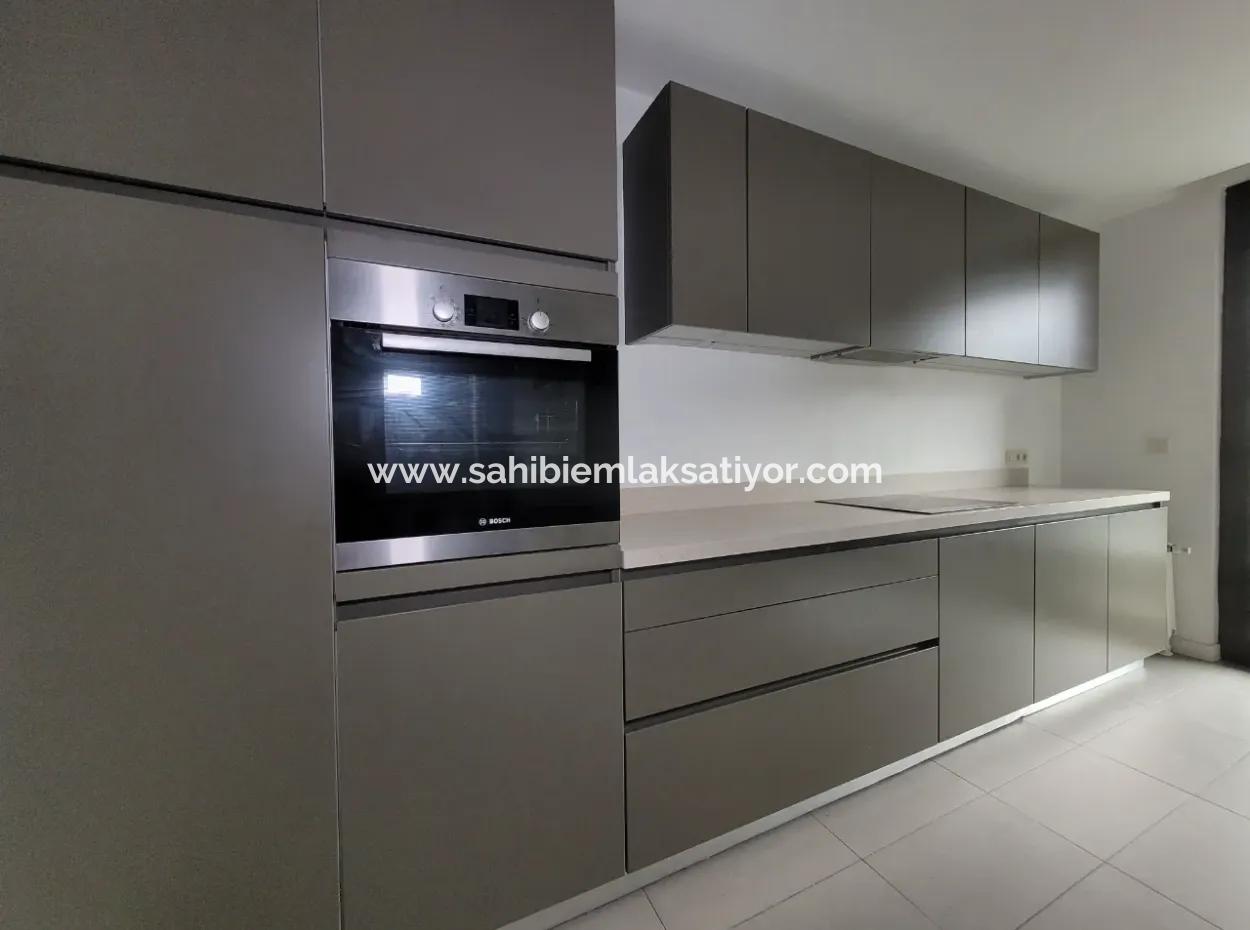 Boş İncek Loft Satılık 3+1 110 M²  Göl Manzaralı Daire