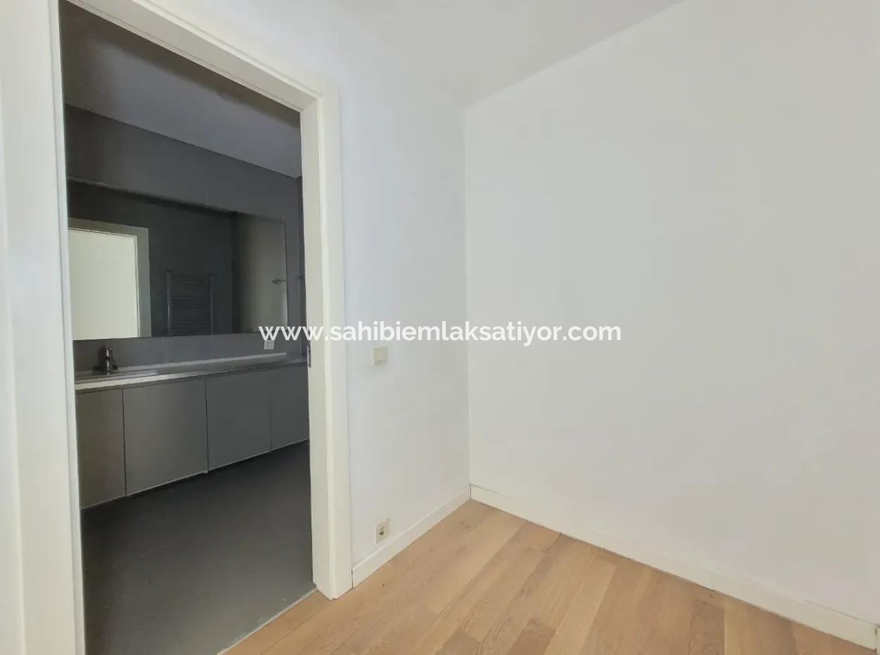 İncek Loft Satılık 3+1 110 M²  Peyzaj Manzaralı Daire